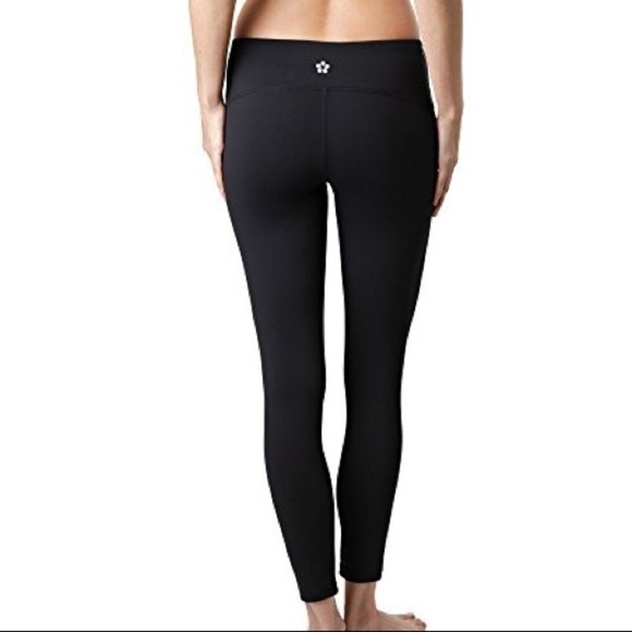 🌟 TUFF ATHLETICS Yoga Leggings - Picture 1 of 4